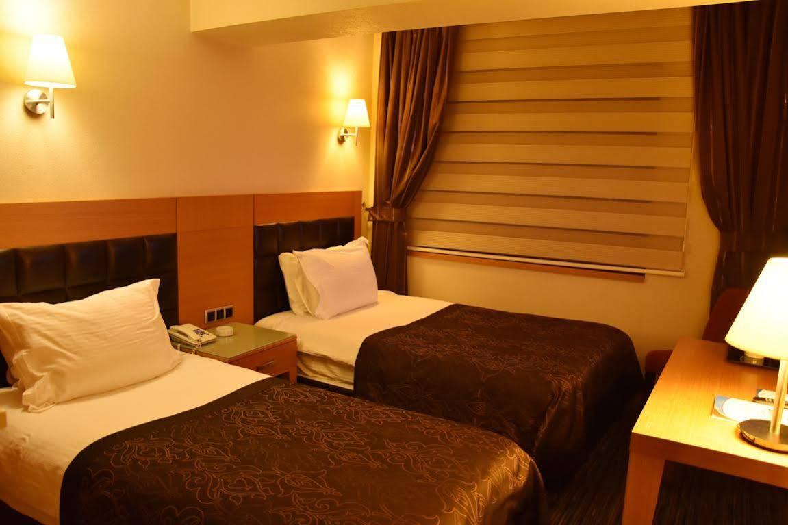 Grand Simay Hotel Erzincan Exterior foto