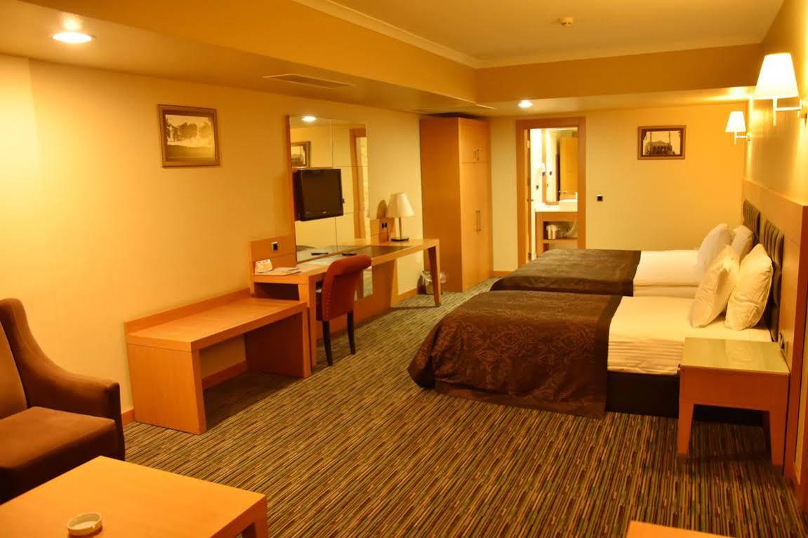 Grand Simay Hotel Erzincan Exterior foto